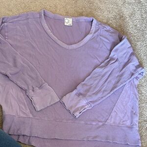 Lavender V-Neck Women's Top waffle with thumb holes